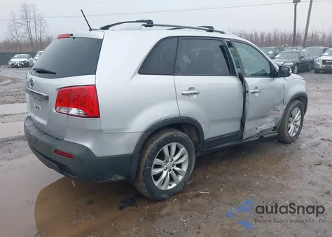 2011 Kia Sorento Lx V6 из США, поврежденный, VIN 5XYKTDA29BG112865